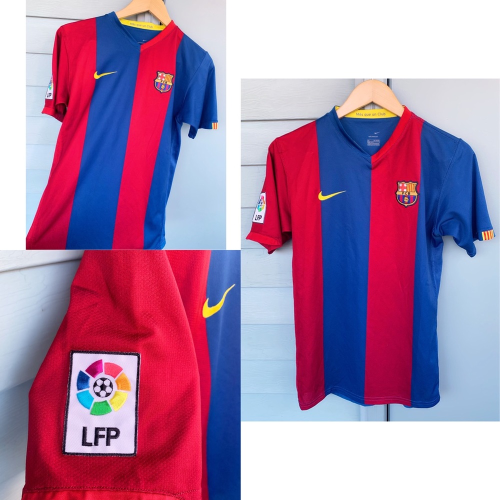 Nike Barcelona soccer jersey men’s size XL